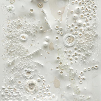 Ohne Titel (Planrelief – Die Farbe Weiss II) von Wolfgang Herbold